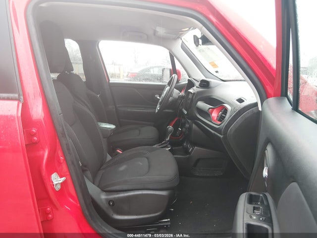 2022 JEEP RENEGADE ZACNJDB18NPN78412 Photo 4