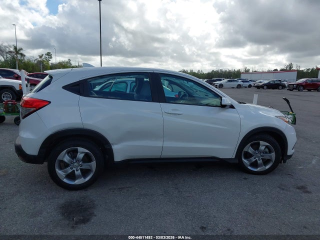 44511492 :رقم المزاد ، 3CZRU5H32LM713744 vin ، 2020 Honda Hr-v 2wd Lx مزاد بيع