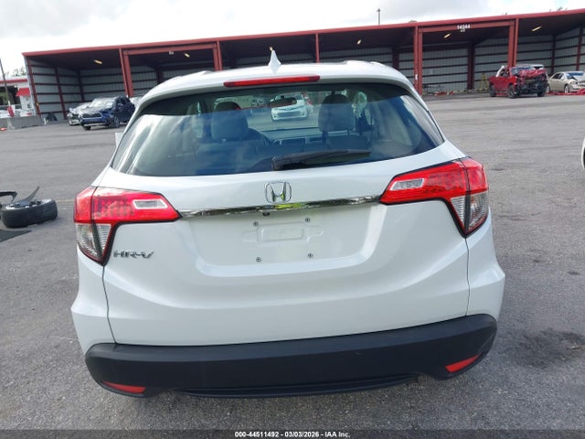 44511492 :رقم المزاد ، 3CZRU5H32LM713744 vin ، 2020 Honda Hr-v 2wd Lx مزاد بيع