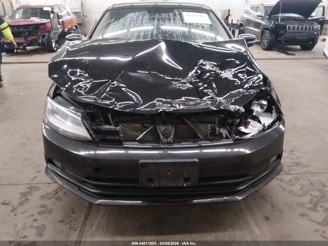 2015 Volkswagen Jetta 1.8t Se მანქანა იყიდება აუქციონზე, vin: 3VWD17AJ3FM287402, აუქციონის ნომერი: 44511503