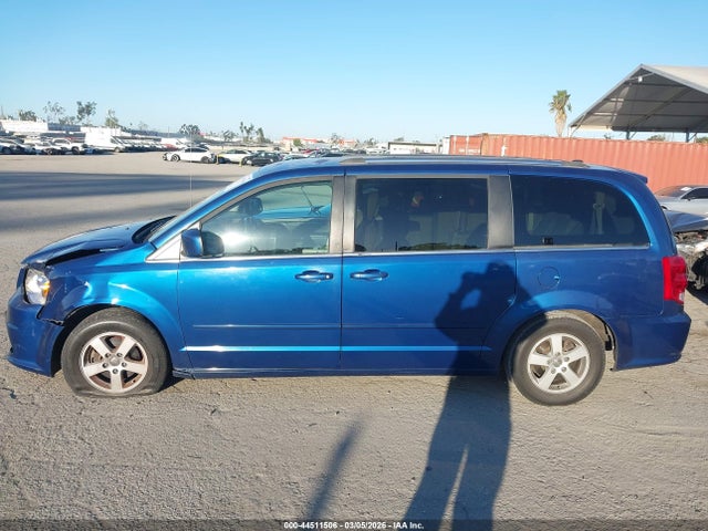 2011 Dodge Grand Caravan Crew მანქანა იყიდება აუქციონზე, vin: 2D4RN5DG8BR722194, აუქციონის ნომერი: 44511506