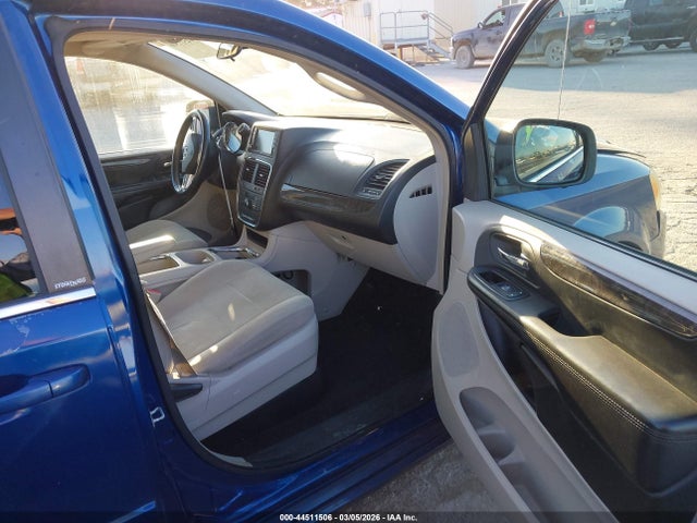 2011 Dodge Grand Caravan Crew მანქანა იყიდება აუქციონზე, vin: 2D4RN5DG8BR722194, აუქციონის ნომერი: 44511506