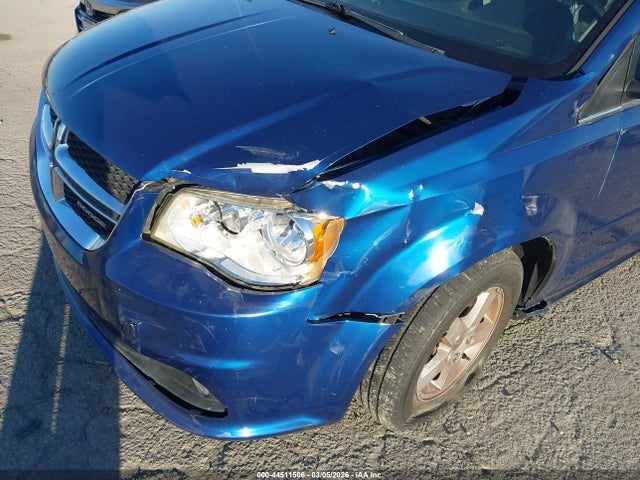 2011 Dodge Grand Caravan Crew მანქანა იყიდება აუქციონზე, vin: 2D4RN5DG8BR722194, აუქციონის ნომერი: 44511506