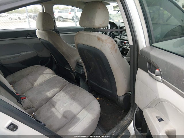 44511553 :رقم المزاد ، 5NPD74LF7HH175977 vin ، 2017 Hyundai Elantra Se مزاد بيع