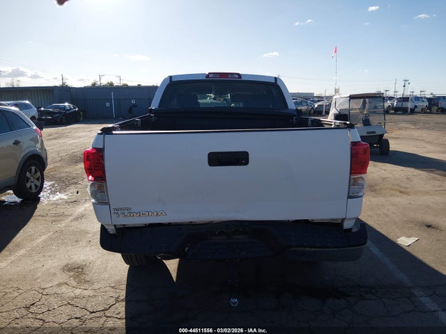 44511556 :رقم المزاد ، 5TFEM5F18BX021986 vin ، 2011 Toyota Tundra Grade 4.6l V8 مزاد بيع