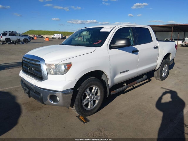 44511556 :رقم المزاد ، 5TFEM5F18BX021986 vin ، 2011 Toyota Tundra Grade 4.6l V8 مزاد بيع