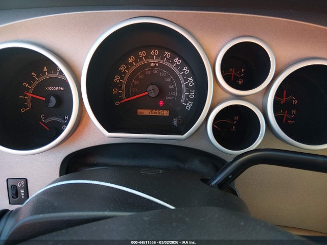 44511556 :رقم المزاد ، 5TFEM5F18BX021986 vin ، 2011 Toyota Tundra Grade 4.6l V8 مزاد بيع
