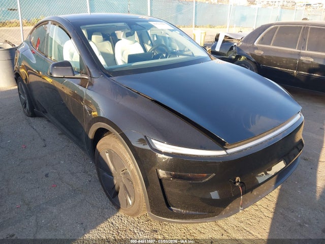 2026 TESLA MODEL Y 7SAYGDED1TF451710 Photo 0