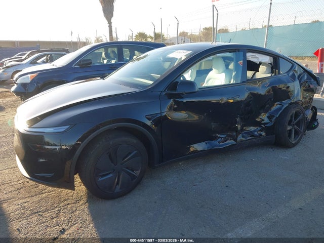 Aukcja sprzedaży 2026 Tesla Model Y Premium Rear-wheel Drive/standard Rear-wheel Drive, vin: 7SAYGDED1TF451710, numer aukcji: 44511597