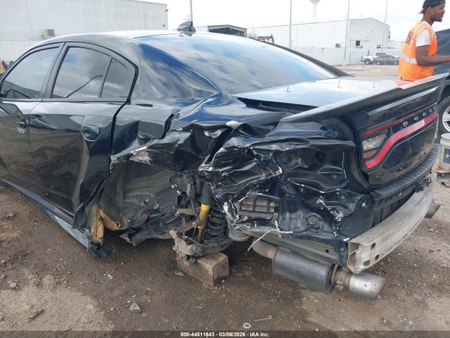 44511643 :رقم المزاد ، 2C3CDXGJ3LH252399 vin ، 2020 Dodge Charger Scat Pack Rwd مزاد بيع