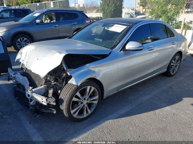 55SWF4JB7GU098566 Mercedes-Benz C 300