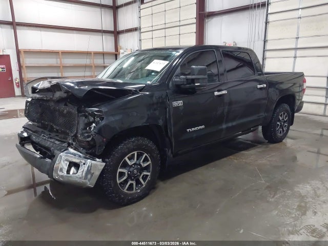 2017 TOYOTA TUNDRA 5TFHY5F14HX647755 Photo 1