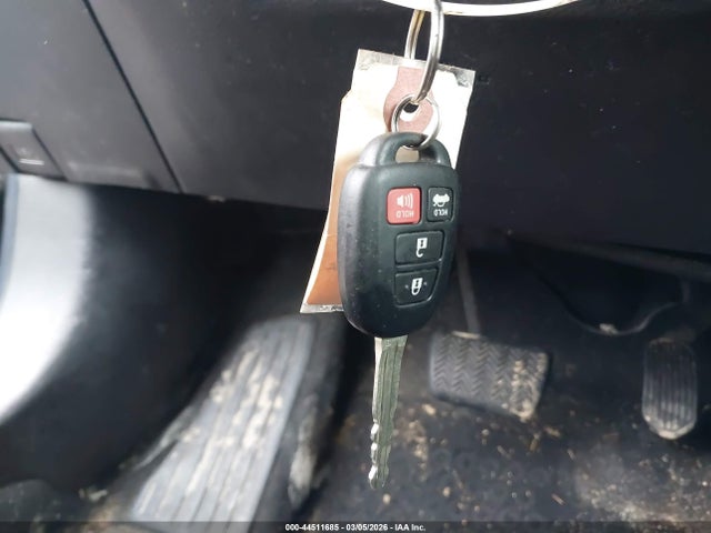 Toyota COROLLA LE 2014 2T1BURHE3EC227763 Image 11