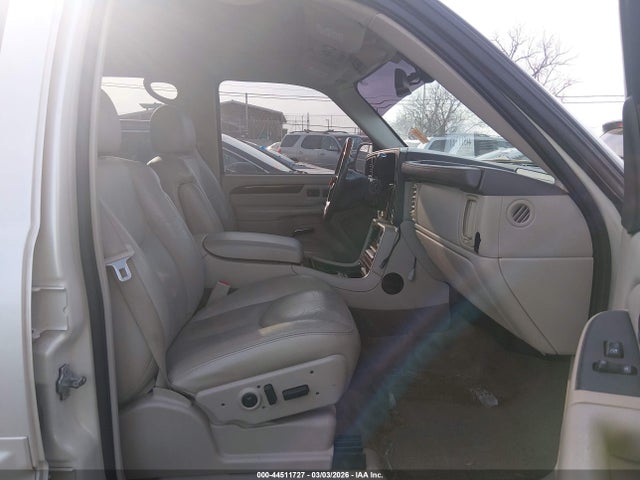 2004 CADILLAC ESCALADE ESV 3GYFK66N04G185897 Photo 4