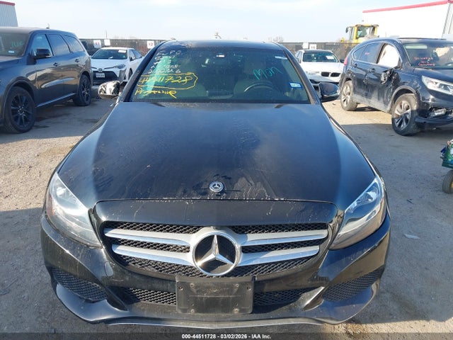 Aukcja sprzedaży 2018 Mercedes-benz C 300 4matic, vin: 55SWF4KB0JU243274, numer aukcji: 44511728