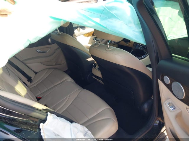 2018 MERCEDES-BENZ C 300 55SWF4KB0JU243274 Photo 7