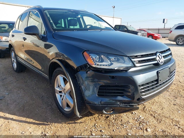 Продаж на аукціоні авто 2013 Volkswagen Touareg Tdi Lux, vin: WVGEP9BP8DD013928, номер лоту: 44511732
