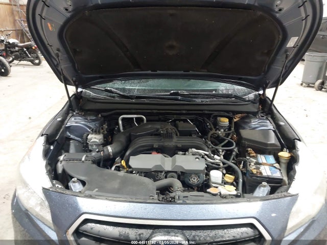 44511752 :رقم المزاد ، 4S3BNAB6XH3003290 vin ، 2017 Subaru Legacy 2.5i مزاد بيع