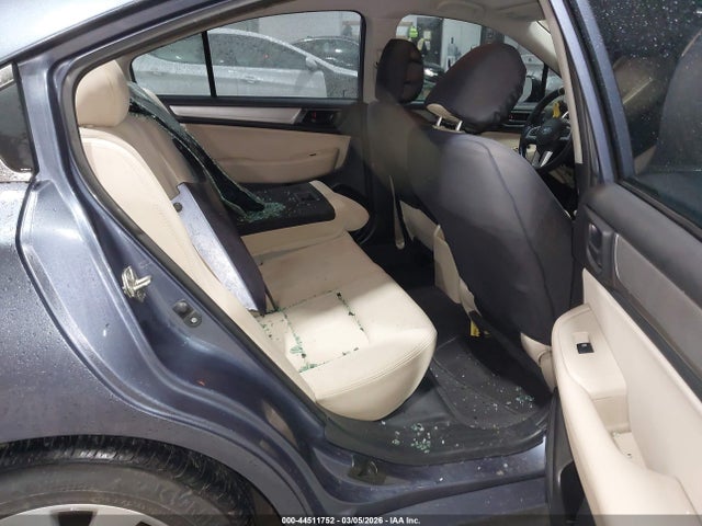 44511752 :رقم المزاد ، 4S3BNAB6XH3003290 vin ، 2017 Subaru Legacy 2.5i مزاد بيع