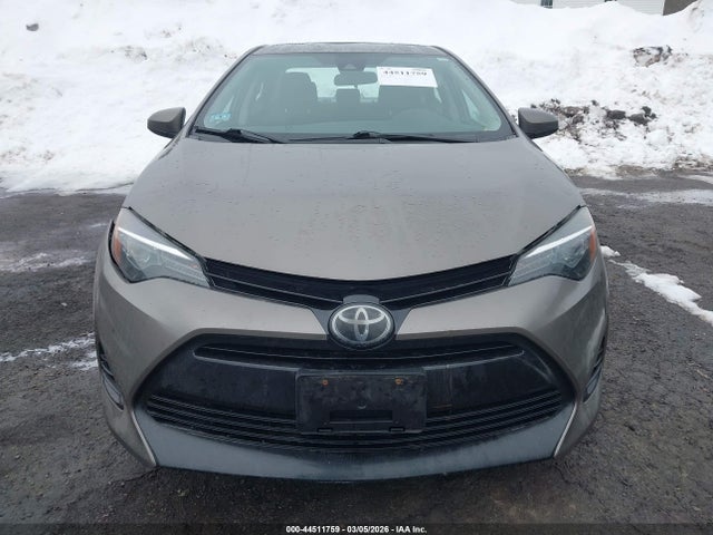 2T1BURHE7JC096699 Toyota COROLLA LE