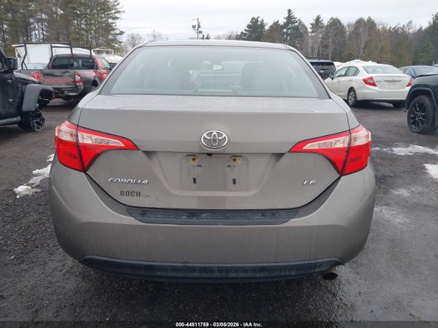 2T1BURHE7JC096699 Toyota COROLLA LE