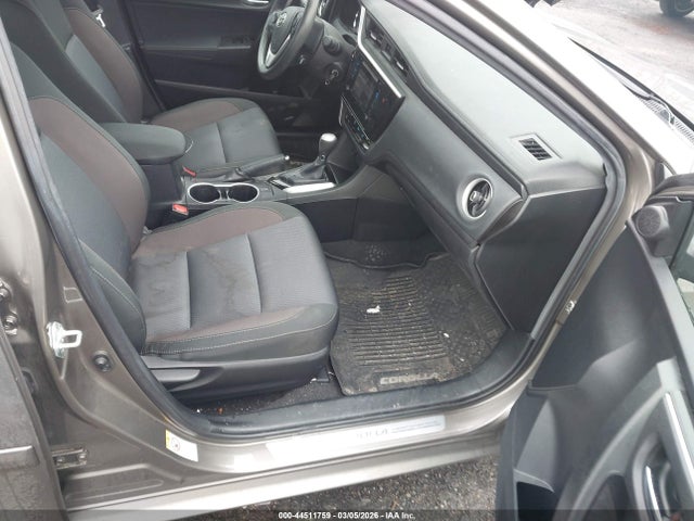 2T1BURHE7JC096699 Toyota COROLLA LE