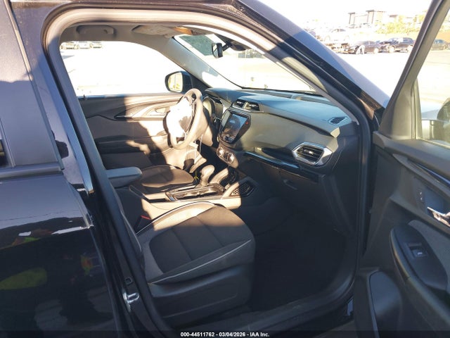 2023 CHEVROLET TRAILBLAZER KL79MPSL1PB107310 Photo 4