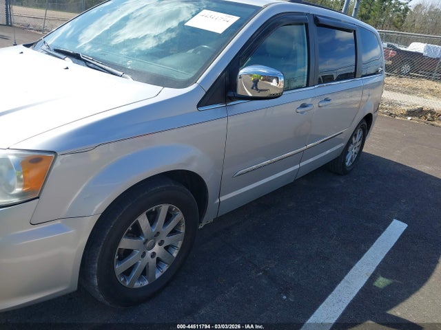 2011 CHRYSLER TOWN & COUNTRY 2A4RR8DG4BR614362 Photo 5