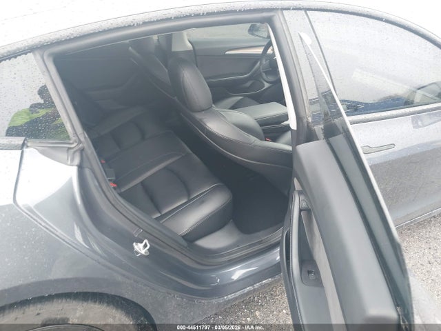 Продажа на аукционе авто 2022 Tesla Model 3 Long Range Dual Motor All-wheel Drive, vin: 5YJ3E1EB9NF255799, номер лота: 44511797