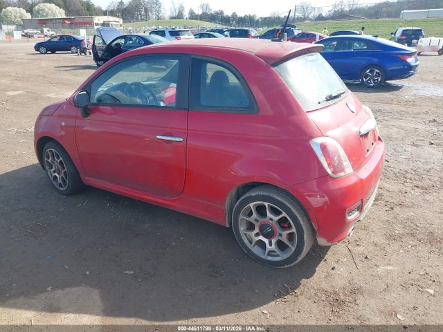 2013 FIAT 500 3C3CFFBR0DT562942 Photo 2