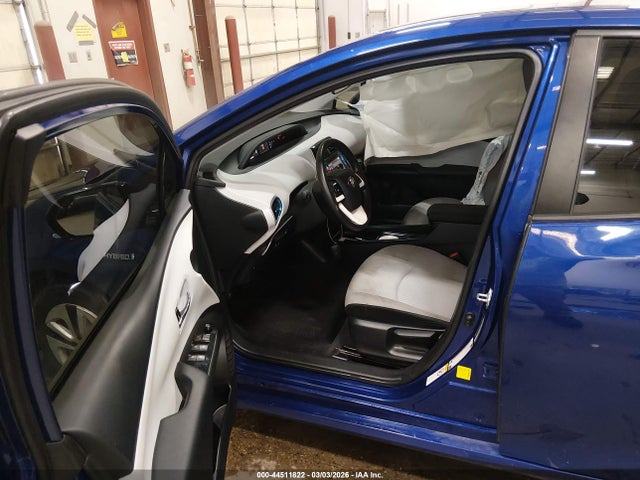 Toyota Prius Three 2016 JTDKARFU3G3510761 Image 5