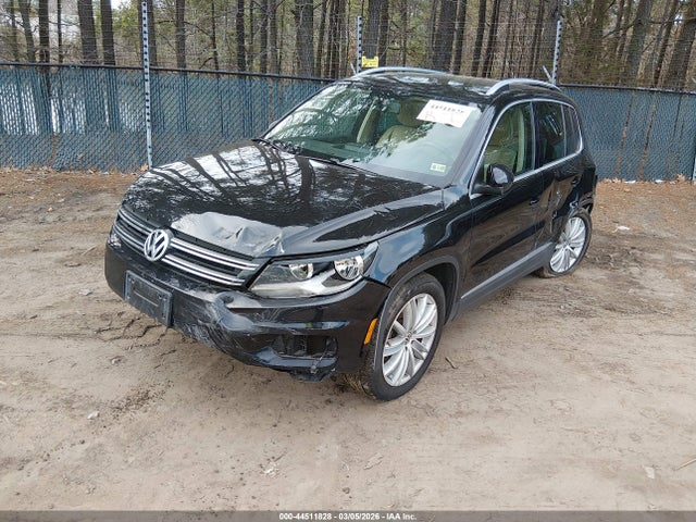 44511828 :رقم المزاد ، WVGBV3AX0EW556316 vin ، 2014 Volkswagen Tiguan Sel مزاد بيع