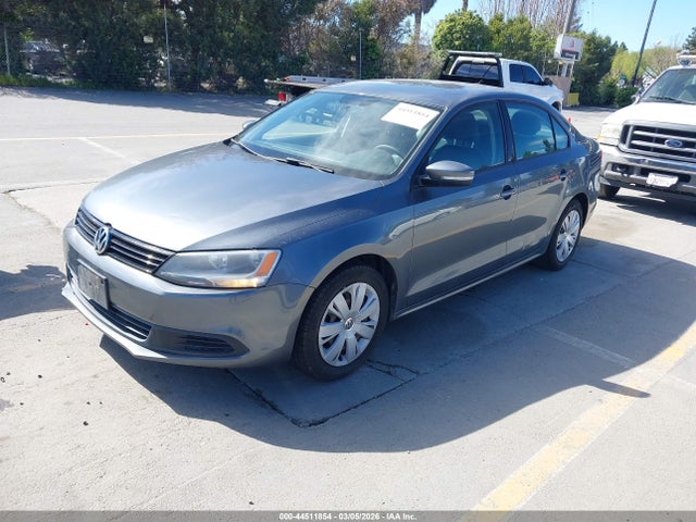 3VWD17AJ7EM398369 Volkswagen Jetta 1.8t Se