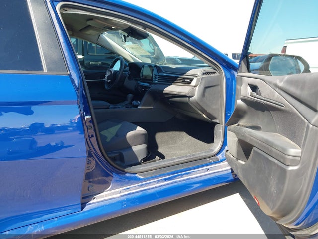 Toyota CAMRY LE 2025 4T1DAACK0SU078268 Image 5