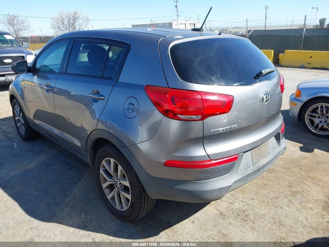 KNDPBCAC4F7782256 KIA Sportage Lx