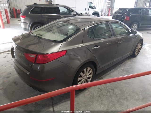 5XXGM4A70FG360379 KIA Optima Lx