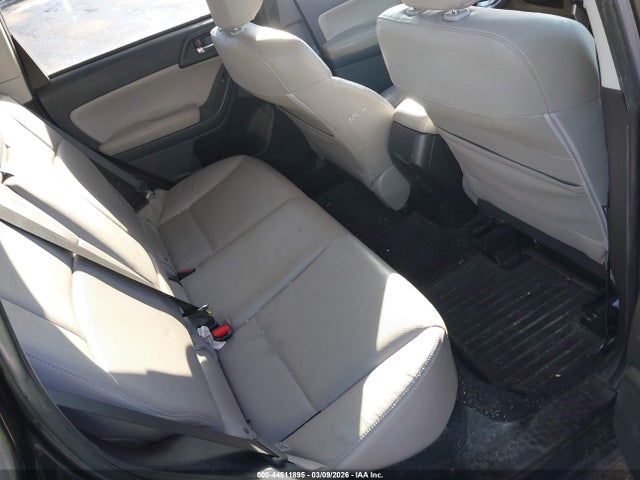 Subaru Forester 2.5i Limited 2015 JF2SJAHC7FH447530 Image 8