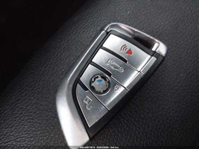 2018 BMW M550I WBAJB9C54JB034827 Photo 10