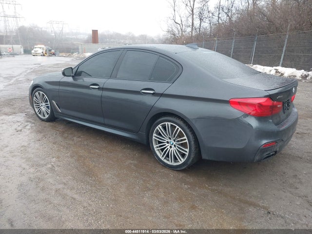 2018 BMW M550I WBAJB9C54JB034827 Photo 2