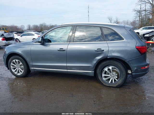 2015 Audi Q5 2.0t Premium მანქანა იყიდება აუქციონზე, vin: WA1LFAFPXFA013731, აუქციონის ნომერი: 44511948