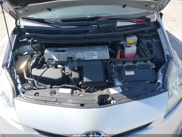 Toyota Prius Two 2015 JTDKN3DU0F2004569 Image 10
