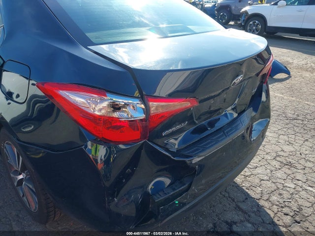 2T1BURHE7KC218740 Toyota COROLLA LE
