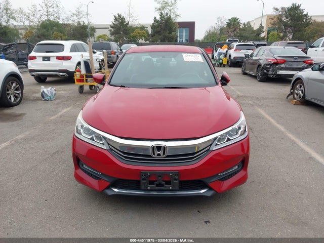 1HGCR2F1XHA005549 Honda Accord Sport Se