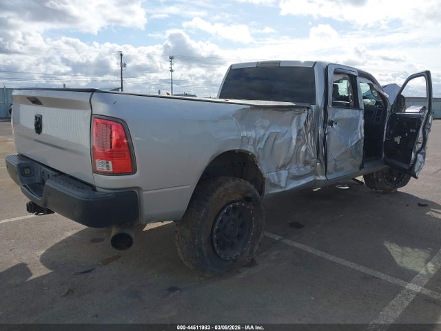 Продажа на аукционе авто 2015 Ram 2500 Tradesman, vin: 3C6UR5HL4FG643501, номер лота: 44511983