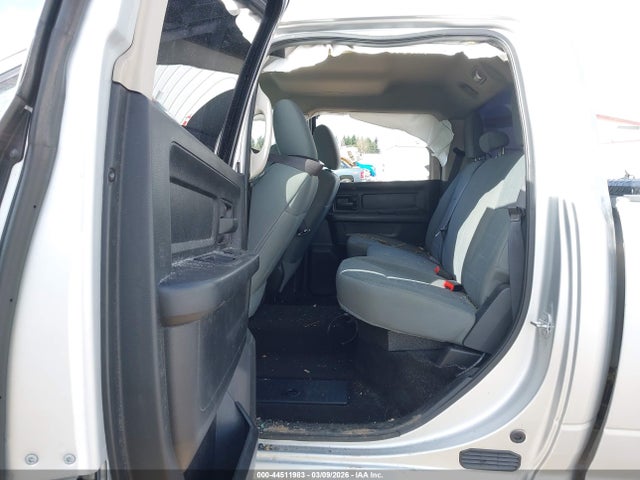 Продажа на аукционе авто 2015 Ram 2500 Tradesman, vin: 3C6UR5HL4FG643501, номер лота: 44511983