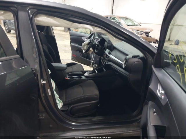 Продаж на аукціоні авто 2024 Kia Forte Lxs, vin: 3KPF24AD6RE760127, номер лоту: 44512024