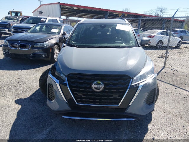 2023 Nissan Kicks Sv Xtronic Cvt მანქანა იყიდება აუქციონზე, vin: 3N1CP5CV6PL561431, აუქციონის ნომერი: 44512034