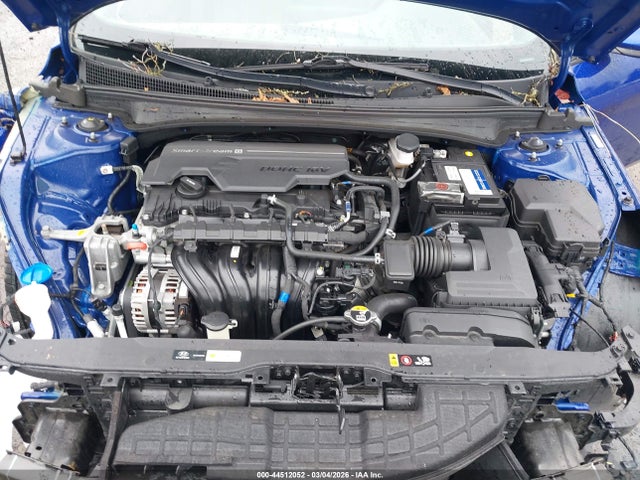 KMHLL4AG0MU138056 Hyundai ELANTRA SE