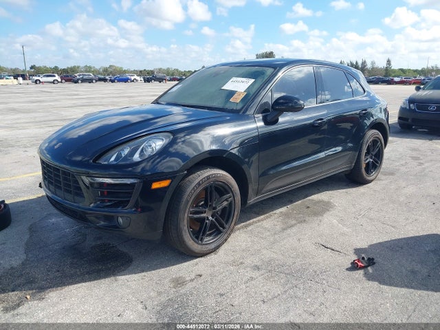 44512072 :رقم المزاد ، WP1AA2A59JLB11135 vin ، 2018 Porsche Macan مزاد بيع