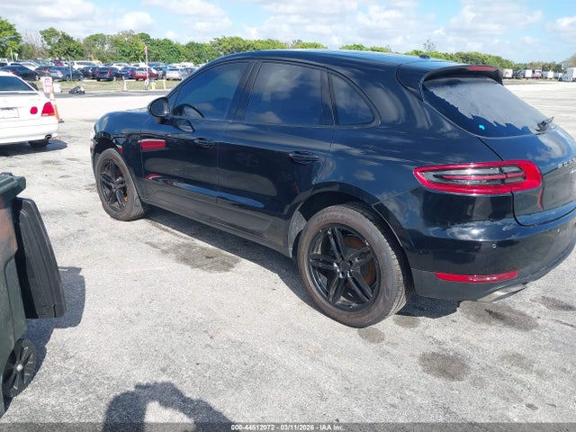 44512072 :رقم المزاد ، WP1AA2A59JLB11135 vin ، 2018 Porsche Macan مزاد بيع